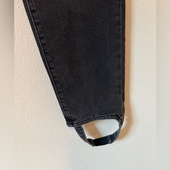 NWT Favorite Daughter The Evelyn High-Rise Storm Black Slim Straight Jeans 31 - Picture 8 of 15